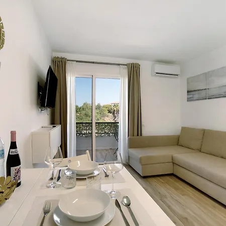 Estudio Torres Del Sol * بلايا ذي لاس أميريكاس