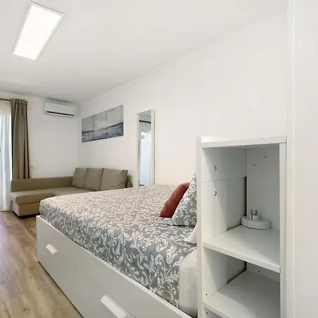 Estudio Torres Del Sol アパート